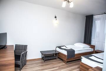 Фото номера Двухместный номер с 1 кроватью Отель Hotel Bukowiec г. Легьоново 4