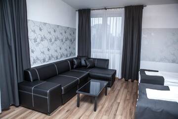 Фото номера Трехместный номер Отель Hotel Bukowiec г. Легьоново 5